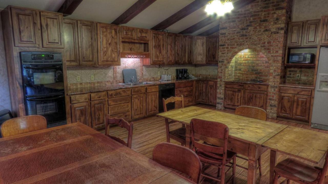 מלון Leakey Riverstone Cabins מראה חיצוני תמונה